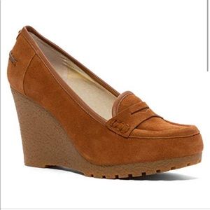 Michael Kors Walnut Suede Rory Loafer Size 9
